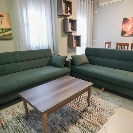 Staycation, City Center Apartment With Balcony Тирана Екстер'єр фото